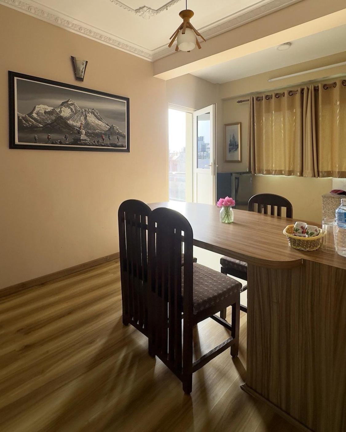 House Of Forrest, Service Apartments Kathmandu Buitenkant foto