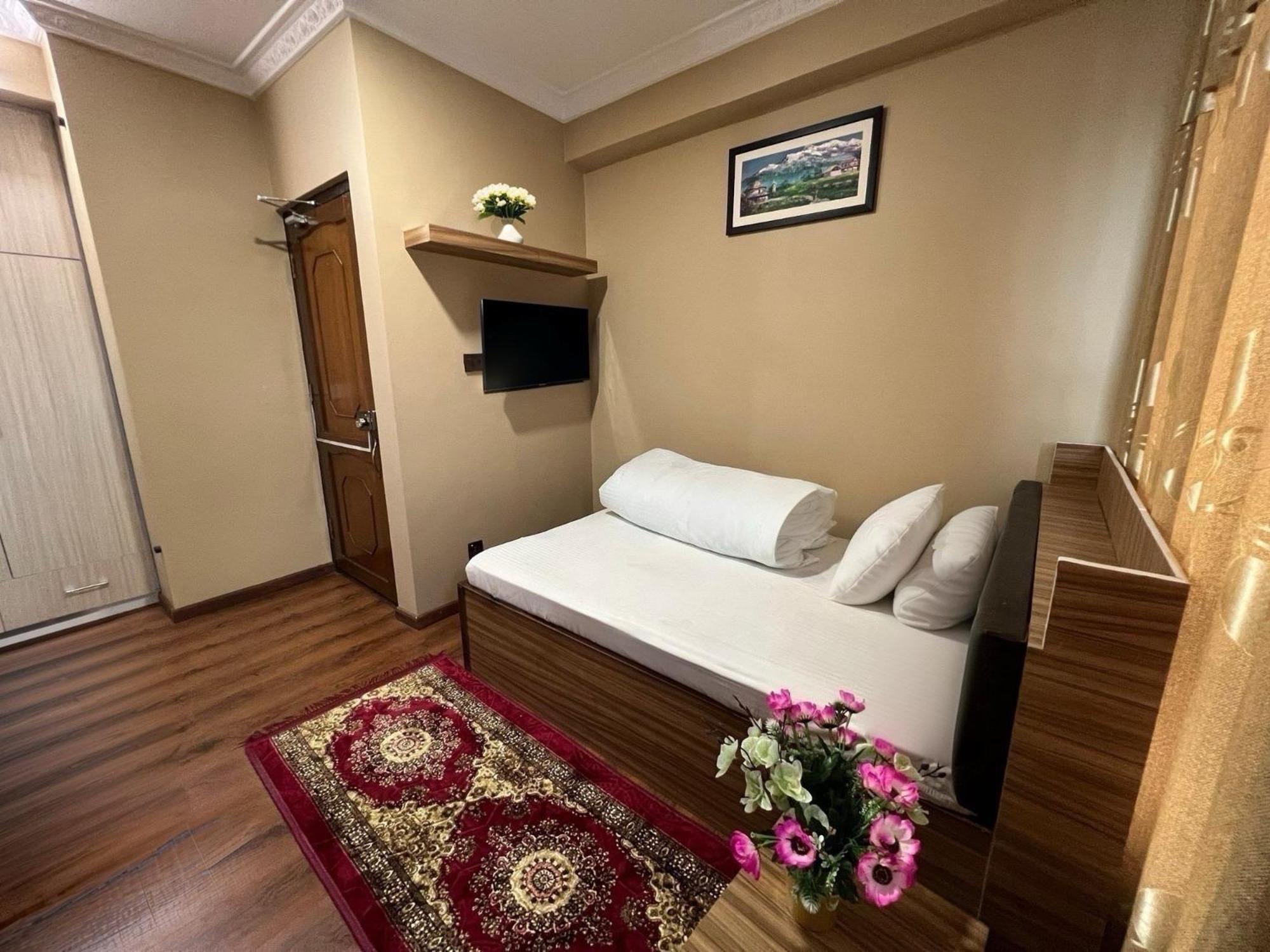House Of Forrest, Service Apartments Kathmandu Buitenkant foto